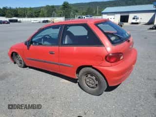 1998 Chevrolet Metro Lsi z VIN 2C1MR2226W6711300, wystawiony jako Copart lot #70357505 z przebiegiem 116 545 mil mil oraz Szkoda całkowita • Salvage title. Historia ofert i sprzedaży dostępna na DreamBid. Obrazek 2.
