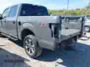 2020 Ford F-150 XLT z VIN 1FTEW1EP7LFA93407, wystawiony jako IAAI lot #43223045 z przebiegiem 74 248 mil mil oraz . Historia ofert i sprzedaży dostępna na DreamBid. Obrazek 6.