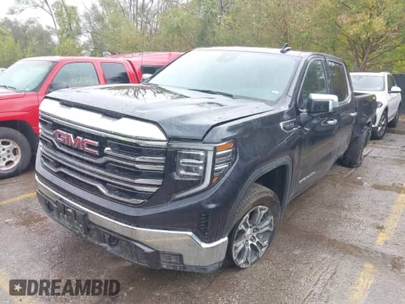 2025 GMC Sierra 1500 SLT with VIN 1GTUUDED3SZ250355, listed as a IAAI auction lot 43540228 with 14,384 mi miles and . Bid and sale history available at DreamBid. Image 19.