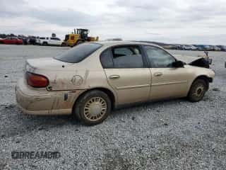 2005 Chevrolet Malibu Classic z VIN 1G1ND52F75M124039, wystawiony jako Copart lot #44266425 z przebiegiem Nie podano mil oraz Szkoda całkowita • Salvage title. Historia ofert i sprzedaży dostępna na DreamBid. Obrazek 3.