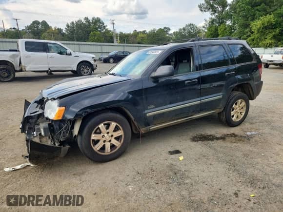 2008 Jeep Grand Cherokee Laredo z VIN 1J8GS48KX8C175073, wystawiony jako Copart lot #81942925 z przebiegiem 290 327 mil mil oraz Szkoda całkowita • Salvage title. Historia ofert i sprzedaży dostępna na DreamBid. Obrazek 1.