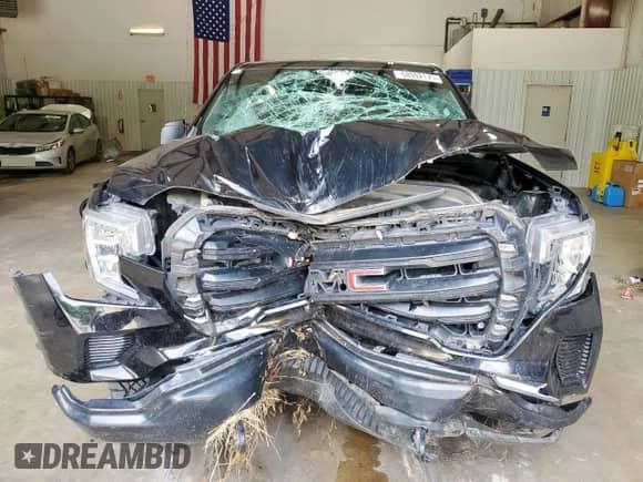 2019 GMC Sierra 1500 with VIN 1GTR9AEF2KZ382899, listed as a Copart auction lot 58992175 with 97,250 mi miles and Salvage title. Bid and sale history available at DreamBid. Image 5.