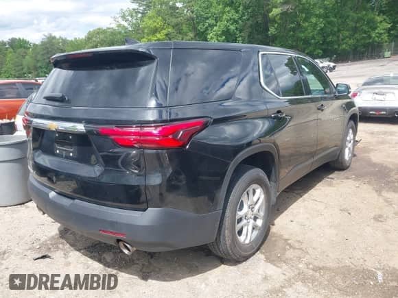 2023 Chevrolet Traverse LS with VIN 1GNERFKW9PJ319344, listed as a IAAI auction lot 42181237 with 33,760 mi miles and . Bid and sale history available at DreamBid. Image 4.