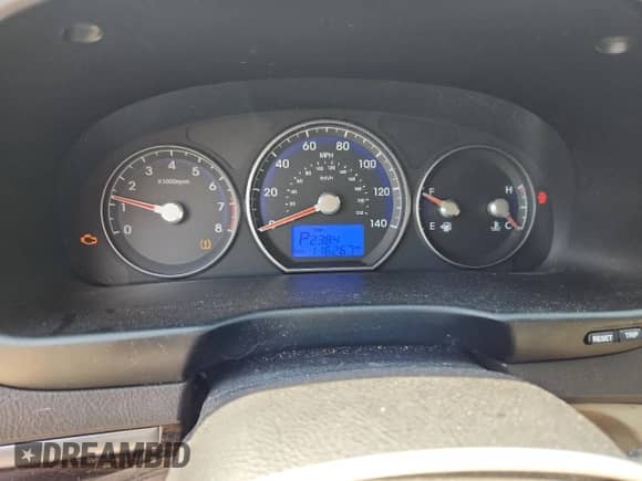 2010 Hyundai Santa Fe Limited with VIN 5NMSK4AG8AH385671, listed as a Copart auction lot 63137535 with 116,267 mi miles and Salvage title. Bid and sale history available at DreamBid. Image 9.