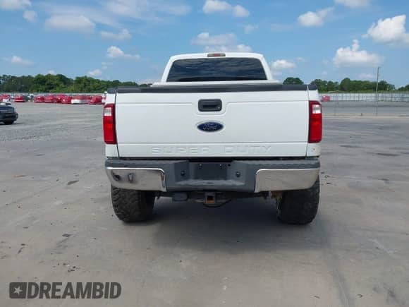 2013 Ford F-250 XL с VIN 1FT7W2BT7DEA37247, выставлен на аукционе IAAI как лот 42878951 с пробегом 252 034 миль миль и . История ставок и продаж доступна на DreamBid. Изображение 16.