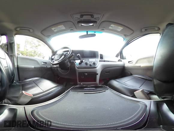 2016 Toyota Sienna LE AAS with VIN 5TDKK3DC8GS716418, listed as a IAAI auction lot 43328263 with 292,765 mi miles and . Bid and sale history available at DreamBid. Image 18.
