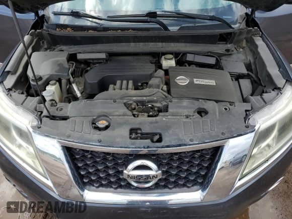 2014 Nissan Pathfinder Platinum Hybrid with VIN 5N1CR2MM5EC642694, listed as a Copart auction lot 60140935 with 145,853 mi miles and Clean title. Bid and sale history available at DreamBid. Image 12.