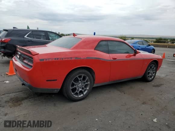 2017 Dodge Challenger GT with VIN 2C3CDZGG8HH581008, listed as a Copart auction lot 66030745 with 58,117 mi miles and Clean title. Bid and sale history available at DreamBid. Image 3.