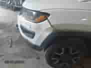 2018 Jeep Compass Trailhawk z VIN 3C4NJDDB9JT501558, wystawiony jako IAAI lot #42839010 z przebiegiem 88 554 mil mil oraz . Historia ofert i sprzedaży dostępna na DreamBid. Obrazek 12.