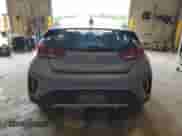 2019 Hyundai Veloster Premium z VIN KMHTG6AF5KU019911, wystawiony jako Copart lot #59309185 z przebiegiem 122 598 mil mil oraz Szkoda całkowita • Salvage title. Historia ofert i sprzedaży dostępna na DreamBid. Obrazek 6.