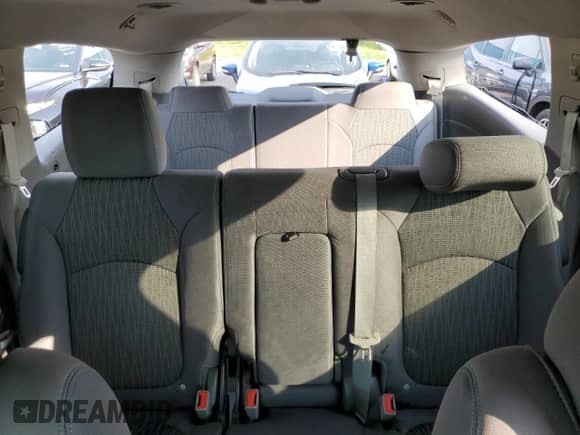 2016 Chevrolet Traverse LS с VIN 1GNKVFED2GJ232247, выставлен на аукционе Copart как лот 67374435 с пробегом 99 904 миль миль и Чистый • Clean title. История ставок и продаж доступна на DreamBid. Изображение 10.