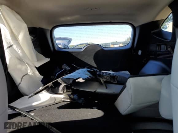 2023 Hyundai Tucson Limited с VIN KM8JECA18PU086607, выставлен на аукционе Copart как лот 84466695 с пробегом 23 122 миль миль и Списание • Salvage title. История ставок и продаж доступна на DreamBid. Изображение 10.