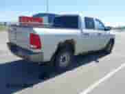 2010 Dodge 1500 SLT z VIN 1D7RV1CP7AS232095, wystawiony jako IAAI lot #41974699 z przebiegiem 171 174 mil mil oraz . Historia ofert i sprzedaży dostępna na DreamBid. Obrazek 4.