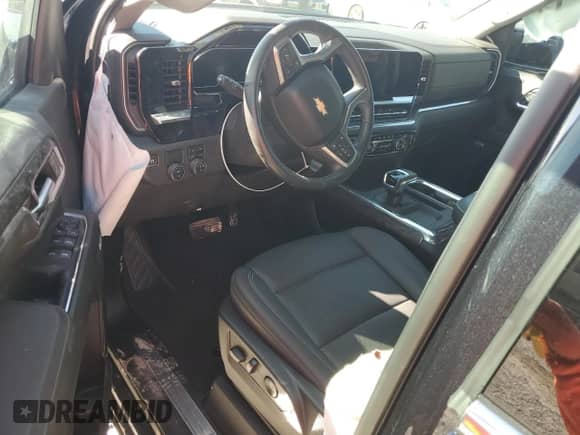 2024 Chevrolet Silverado 1500 z VIN 3GCPAEE80RG288621, wystawiony jako Copart lot #77866144 z przebiegiem 5 492 mil mil oraz Szkoda całkowita • Salvage title. Historia ofert i sprzedaży dostępna na DreamBid. Obrazek 8.