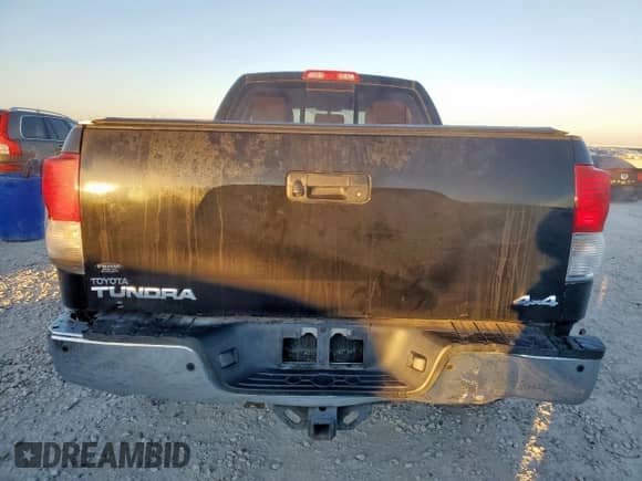 2011 Toyota Tundra Limited z VIN 5TFBY5F19BX202635, wystawiony jako Copart lot #90640075 z przebiegiem 151 787 mil mil oraz Czysty tytuł • Clean title. Historia ofert i sprzedaży dostępna na DreamBid. Obrazek 6.