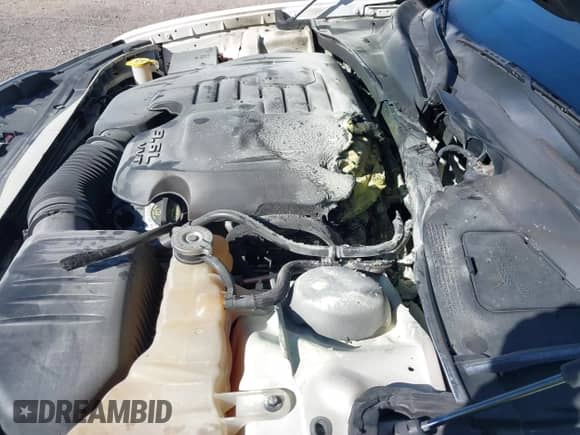 2017 Chrysler 300 S с VIN 2C3CCABG2HH646656, выставлен на аукционе IAAI как лот 43305664 с пробегом 64 848 миль миль и . История ставок и продаж доступна на DreamBid. Изображение 6.