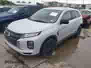 2023 Mitsubishi Outlander ES z VIN JA4ARUAU2PU007726, wystawiony jako IAAI lot #41899004 z przebiegiem 32 019 mil mil oraz . Historia ofert i sprzedaży dostępna na DreamBid. Obrazek 2.