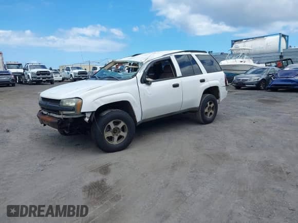 2004 Chevrolet TrailBlazer LT с VIN 1GNDT13S042350256, выставлен на аукционе IAAI как лот 42840474 с пробегом 136 299 миль миль и . История ставок и продаж доступна на DreamBid. Изображение 18.