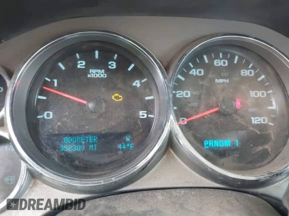 2009 Chevrolet Silverado 3500HD с VIN 1GBHK83699F159061, выставлен на аукционе IAAI как лот 41982560 с пробегом 352 309 миль миль и . История ставок и продаж доступна на DreamBid. Изображение 7.