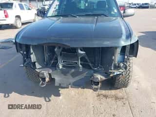 2013 Chevrolet Silverado 1500 LT z VIN 3GCPKSE70DG182214, wystawiony jako IAAI lot #43087741 z przebiegiem 204 953 mil mil oraz . Historia ofert i sprzedaży dostępna na DreamBid. Obrazek 6.