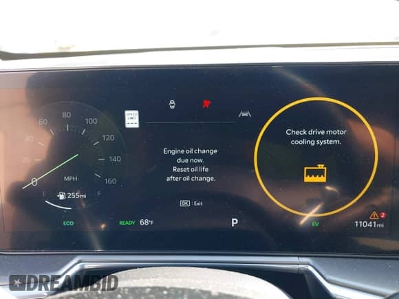 2025 Kia Sorento SX Prestige with VIN KNDRKDJGXS5306648, listed as a IAAI auction lot 42043229 with 11,041 mi miles and . Bid and sale history available at DreamBid. Image 7.