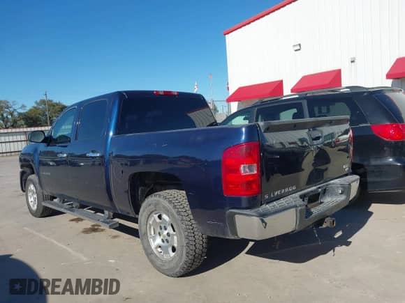 2011 Chevrolet Silverado 1500 LS with VIN 3GCPCREA9BG173963, listed as a IAAI auction lot 43595010 with 162,567 mi miles and . Bid and sale history available at DreamBid. Image 14.