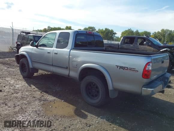 2005 Toyota Tundra SR5 с VIN 5TBBT441X5S458541, выставлен на аукционе IAAI как лот 43279502 с пробегом 176 590 миль миль и . История ставок и продаж доступна на DreamBid. Изображение 3.
