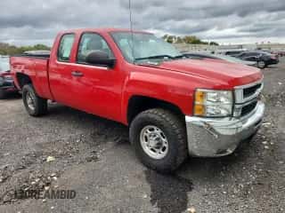 2008 Chevrolet Silverado 2500HD Work Truck z VIN 1GCHK29K98E154136, wystawiony jako Copart lot #85484845 z przebiegiem 120 348 mil mil oraz Czysty tytuł • Clean title. Historia ofert i sprzedaży dostępna na DreamBid. Obrazek 4.