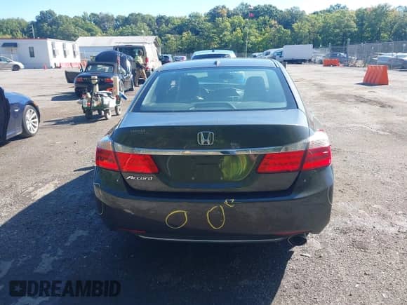 2013 Honda Accord EX-L z VIN 1HGCR2F8XDA113984, wystawiony jako IAAI lot #43162979 z przebiegiem 146 929 mil mil oraz . Historia ofert i sprzedaży dostępna na DreamBid. Obrazek 16.
