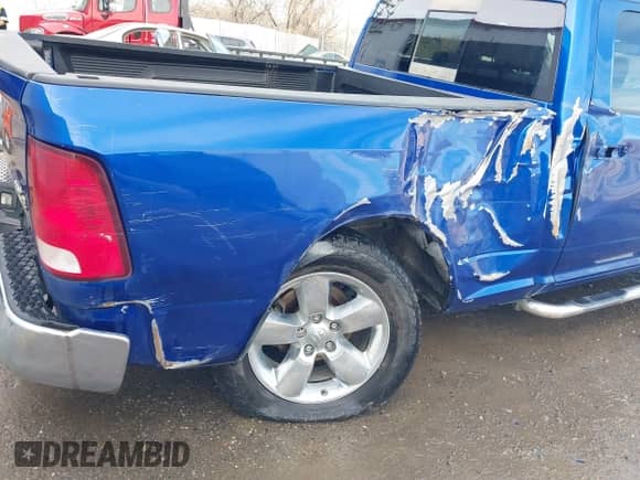 2019 Ram 1500 SLT с VIN 1C6RR7TTXKS530938, выставлен на аукционе IAAI как лот 41736243 с пробегом 138 467 миль миль и . История ставок и продаж доступна на DreamBid. Изображение 19.