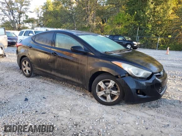 2013 Hyundai Elantra GLS with VIN KMHDH4AE0DU931023, listed as a Copart auction lot 82444745 with 160,965 mi miles and Clean title. Bid and sale history available at DreamBid. Image 4.