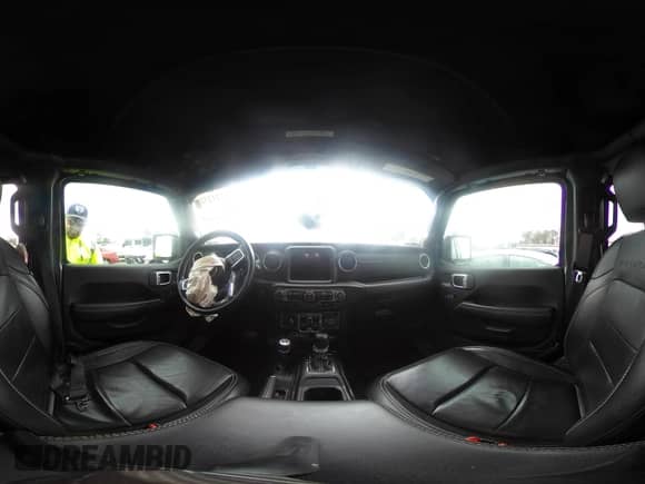 2021 Jeep Wrangler Unlimited Sahara High Altitude с VIN 1C4HJXENXMW503535, выставлен на аукционе IAAI как лот 41212320 с пробегом 70 375 миль миль и . История ставок и продаж доступна на DreamBid. Изображение 18.