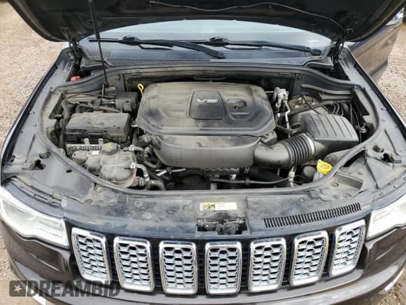 2017 Jeep Grand Cherokee Overland с VIN 1C4RJFCG7HC620337, выставлен на аукционе Copart как лот 85735145 с пробегом 78 493 миль миль и Списание • Salvage title. История ставок и продаж доступна на DreamBid. Изображение 12.