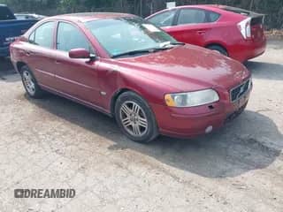 2005 Volvo S60 с VIN YV1RH592652455412, выставлен на аукционе IAAI как лот 42460357 с пробегом 260 051 миль миль и . История ставок и продаж доступна на DreamBid. Изображение 1.
