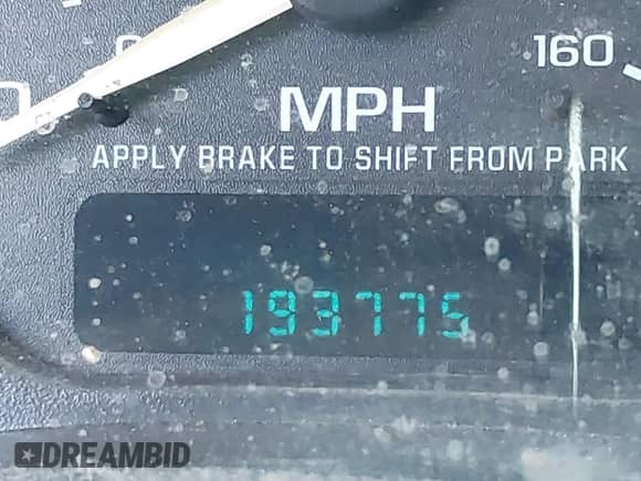 2001 Chevrolet Tahoe LS with VIN 1GNEC13T51R208517, listed as a IAAI auction lot 42643634 with 193,775 mi miles and . Bid and sale history available at DreamBid. Image 16.