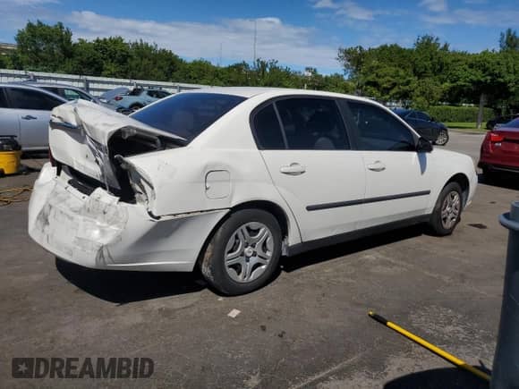 2004 Chevrolet Malibu z VIN 1G1ZS52FX4F129083, wystawiony jako Copart lot #84397055 z przebiegiem 177 499 mil mil oraz Szkoda całkowita • Salvage title. Historia ofert i sprzedaży dostępna na DreamBid. Obrazek 3.