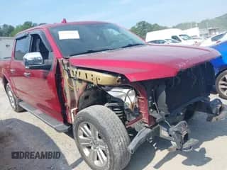 2018 Ford F-150 XL z VIN 1FTEW1E54JKD28297, wystawiony jako IAAI lot #42589865 z przebiegiem 84 853 mil mil oraz . Historia ofert i sprzedaży dostępna na DreamBid. Obrazek 1.