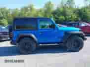 2022 Jeep Wrangler Sport S with VIN 1C4GJXAG0NW145642, listed as a IAAI auction lot 42112670 with 8,737 mi miles and . Bid and sale history available at DreamBid. Image 13.