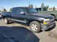 2000 Chevrolet Silverado 1500 LS z VIN 1GCEC19T7YZ142563, wystawiony jako Copart lot #56430775 z przebiegiem 163 625 mil mil oraz Szkoda całkowita • Salvage title. Historia ofert i sprzedaży dostępna na DreamBid. Obrazek 4.