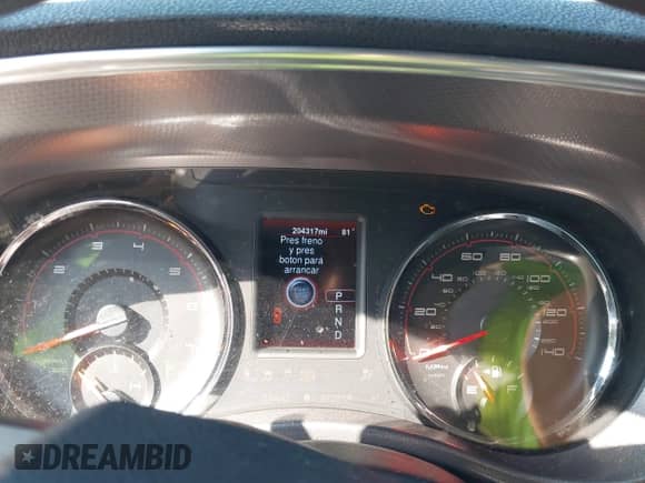 2014 Dodge Charger SE z VIN 2C3CDXBG1EH131594, wystawiony jako IAAI lot #43286439 z przebiegiem 204 317 mil mil oraz . Historia ofert i sprzedaży dostępna na DreamBid. Obrazek 7.