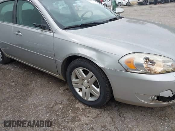 2008 Chevrolet Impala LT с VIN 2G1WC583289206816, выставлен на аукционе IAAI как лот 42128565 с пробегом 111 520 миль миль и . История ставок и продаж доступна на DreamBid. Изображение 6.