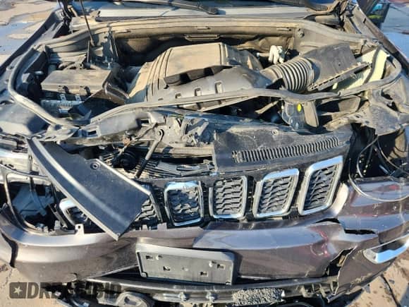 2017 Jeep Grand Cherokee Limited with VIN 1C4RJFBT7HC756384, listed as a Copart auction lot 71370275 with 58,687 mi miles and Salvage title. Bid and sale history available at DreamBid. Image 12.