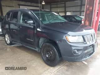 2014 Jeep Compass Latitude с VIN 1C4NJDEB4ED759805, выставлен на аукционе IAAI как лот 43301252 с пробегом 203 858 миль миль и . История ставок и продаж доступна на DreamBid. Изображение 1.