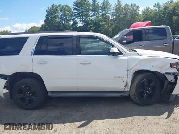 2015 Chevrolet Tahoe LT with VIN 1GNSKBKC1FR175813, listed as a IAAI auction lot 43113210 with 165,599 mi miles and . Bid and sale history available at DreamBid. Image 13.