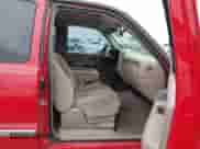 2005 GMC Sierra 1500 SLE с VIN 1GTEC19V25Z106194, выставлен на аукционе IAAI как лот 42120969 с пробегом 85 907 миль миль и . История ставок и продаж доступна на DreamBid. Изображение 5.