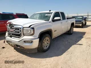 2018 GMC Sierra 1500 SLE z VIN 1GTV2MEC4JZ267892, wystawiony jako Copart lot #72064455 z przebiegiem 260 785 mil mil oraz Szkoda całkowita • Salvage title. Historia ofert i sprzedaży dostępna na DreamBid. Obrazek 1.
