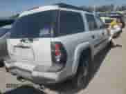 2005 Chevrolet TrailBlazer LT with VIN 1GNET16S456132556, listed as a Copart auction lot 52655405 with Not provided miles and Non repairable. Bid and sale history available at DreamBid. Image 3.