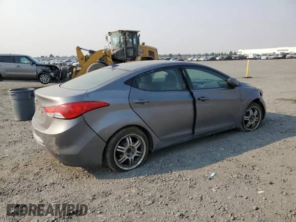 2012 Hyundai Elantra GLS z VIN 5NPDH4AE7CH120607, wystawiony jako Copart lot #71536165 z przebiegiem 257 464 mil mil oraz Szkoda całkowita • Salvage title. Historia ofert i sprzedaży dostępna na DreamBid. Obrazek 3.