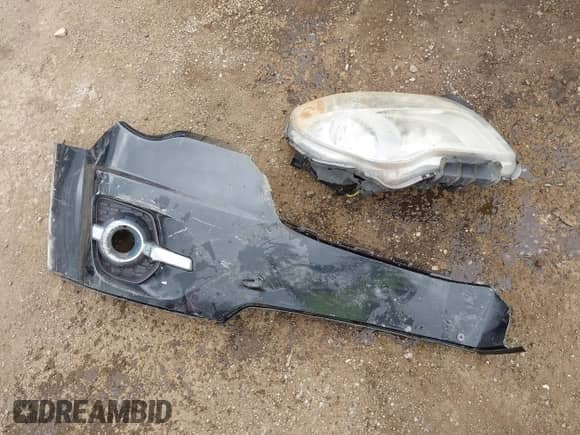 2013 Chevrolet Equinox LT z VIN 2GNFLNE35D6158582, wystawiony jako IAAI lot #42896210 z przebiegiem 192 552 mil mil oraz . Historia ofert i sprzedaży dostępna na DreamBid. Obrazek 12.