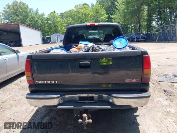 2003 GMC Sierra 1500 SLT с VIN 2GTEK19T531412099, выставлен на аукционе IAAI как лот 42539129 с пробегом 240 815 миль миль и . История ставок и продаж доступна на DreamBid. Изображение 15.
